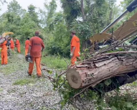 Mack Alford Correctional Center inmates at work